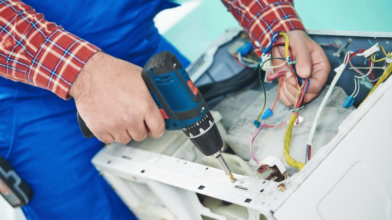 Köprübaşı Demirdöküm Demirdöküm çamaşır makinesi kart tamiri – Su almama arızası orijinal parça ile giderildi. - Teknik servis örneği